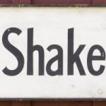 A sign that reads store and shaker cloaks.